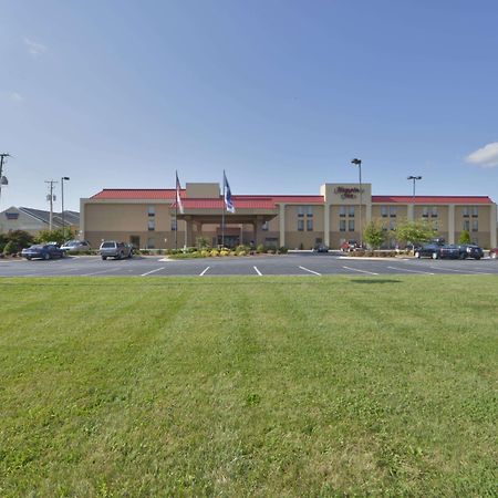 Hampton Inn Уайтевилл Экстерьер фото